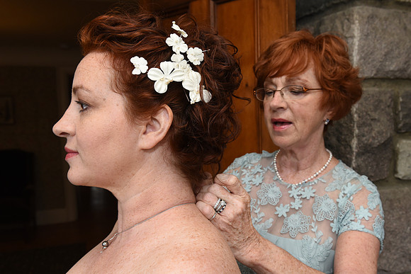 Robyn and Angie 0006